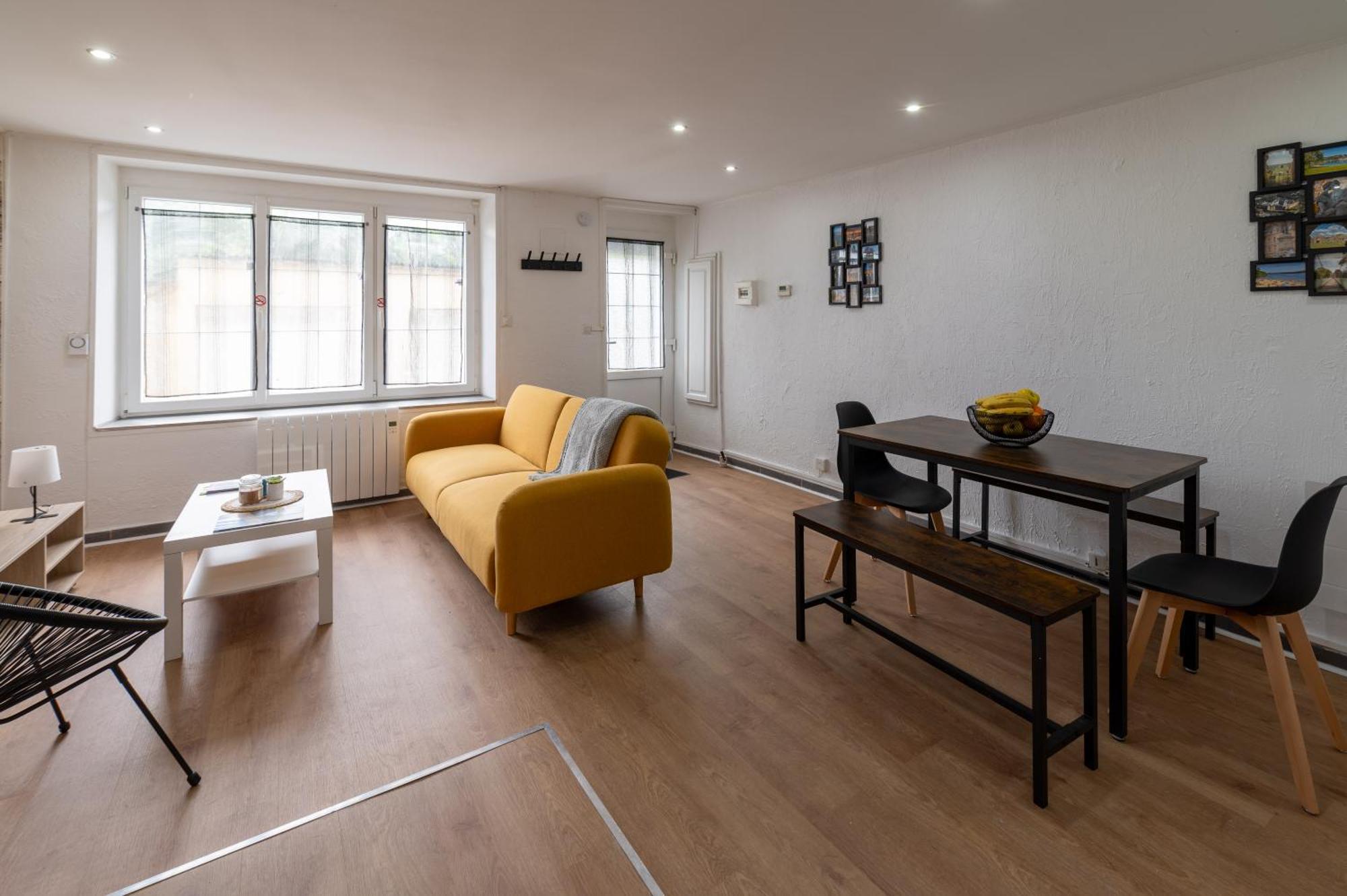 55M2 Cosy Au Calme Avec Terrasse Et Box Individuel Villa Nouzonville ภายนอก รูปภาพ